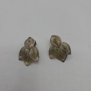 Vintage Gold Leaf Clip-On Earrings From Germany